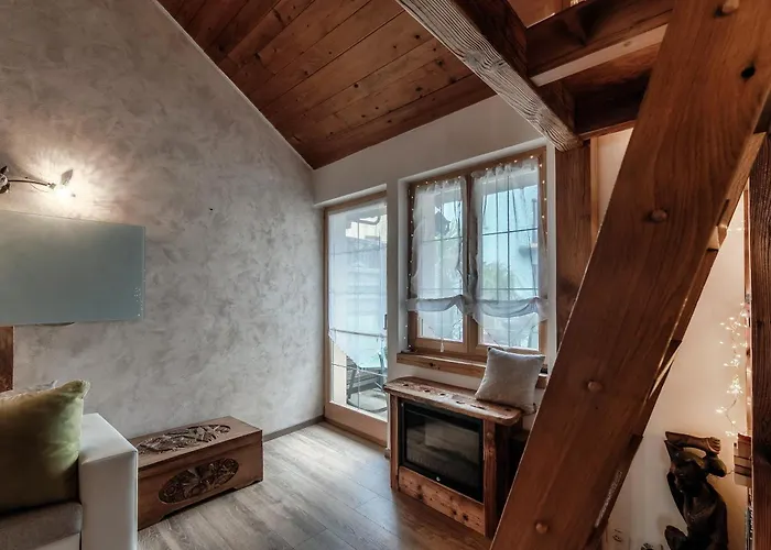 Casa Edera By Quokka 360 - Typical Romantic Wooden House *