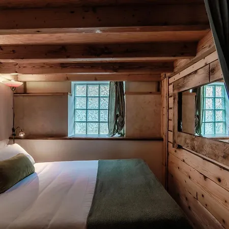 Casa Edera By Quokka 360 - Typical Romantic Wooden House דירה *